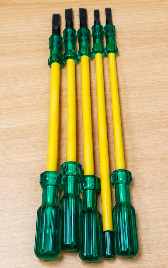 Electrician Screw Driver thin stem insulated handle 4mm X 250 mm